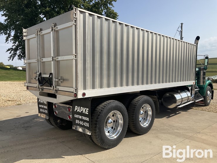 kenworth-w900-image-5