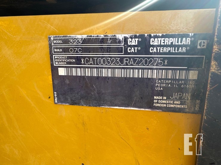 caterpillar-323-image-28