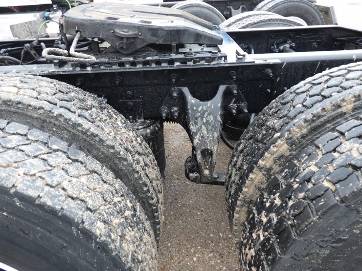 2019-international-lt-image-16