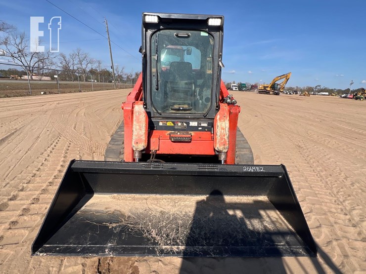 2013-kubota-svl90-2-image-6