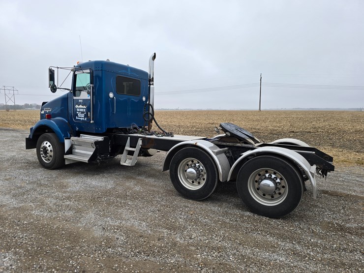 kenworth-t800-image-9