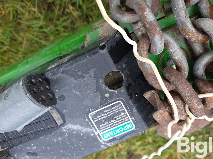 unverferth-brent-gt-644-gravity-wagon-image-10