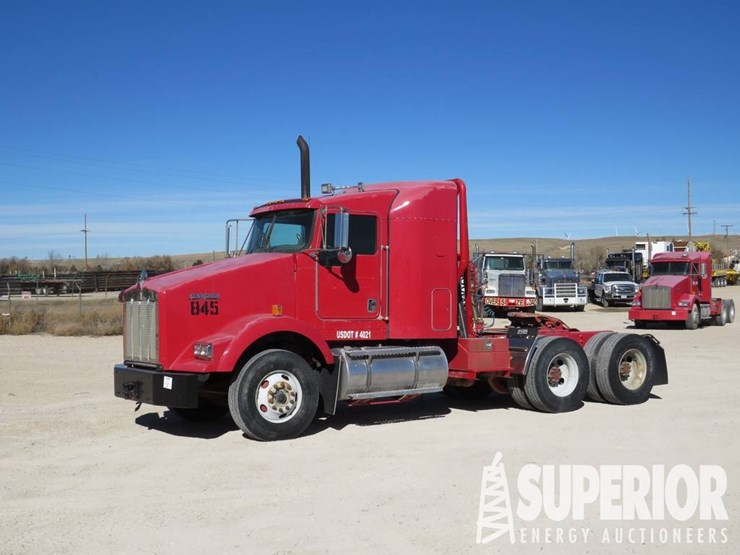 kenworth-t800-image-1