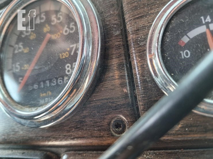 freightliner-fld120-image-15