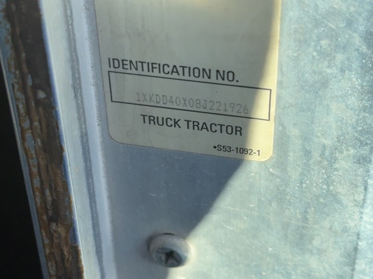 2008-kenworth-t800-image-14