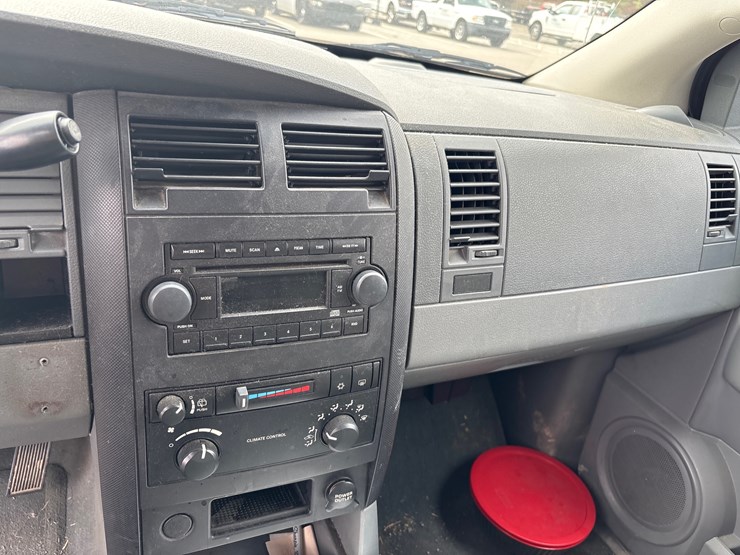 #5000-•-2004-red-durango-|-for-parts/repairs-image-9