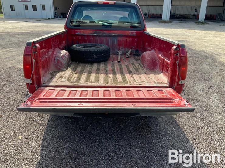 2004-ford-f150-xl-image-15