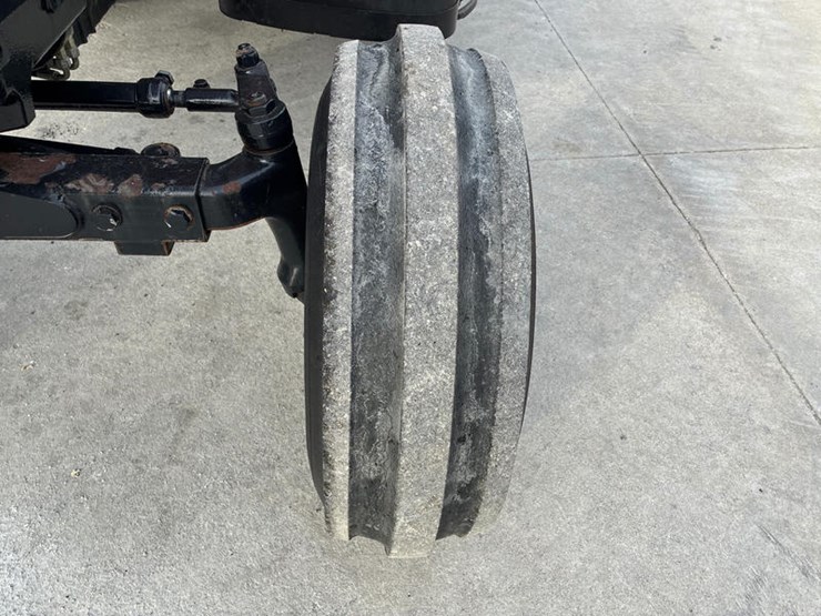 case-ih-mxu130-image-51