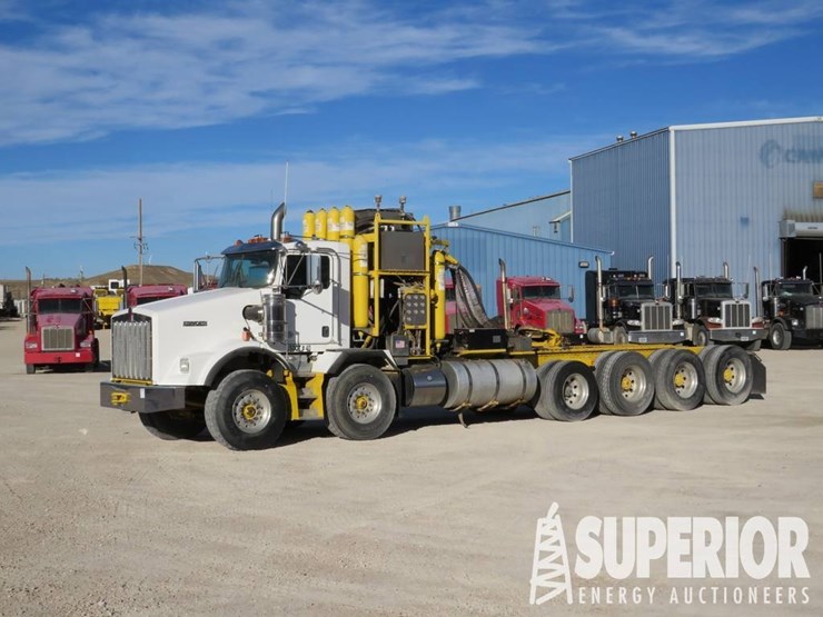 2018-kenworth-t800-image-1