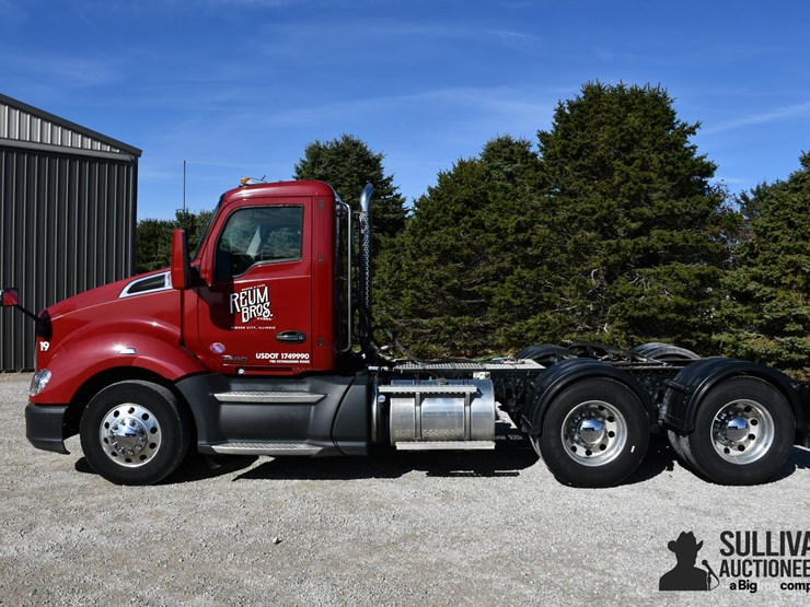 2019-kenworth-t680-image-8