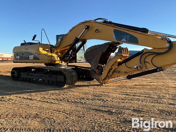 caterpillar-329dl-image-10