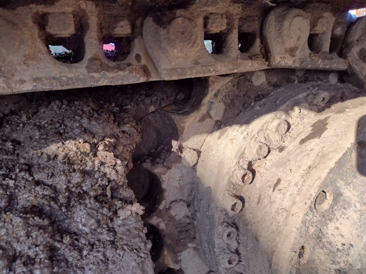 caterpillar-320fl-image-33