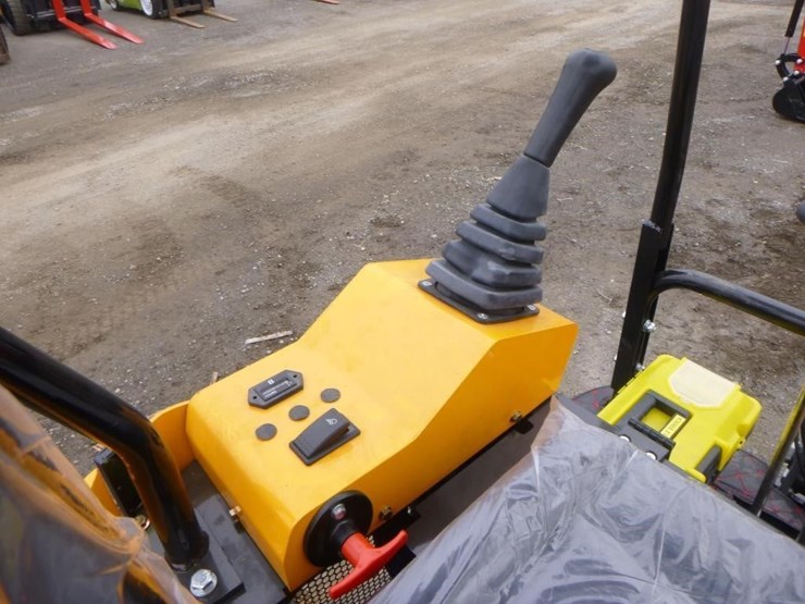 2025-vicsec-vc15-y-hydraulic-excavator-image-21