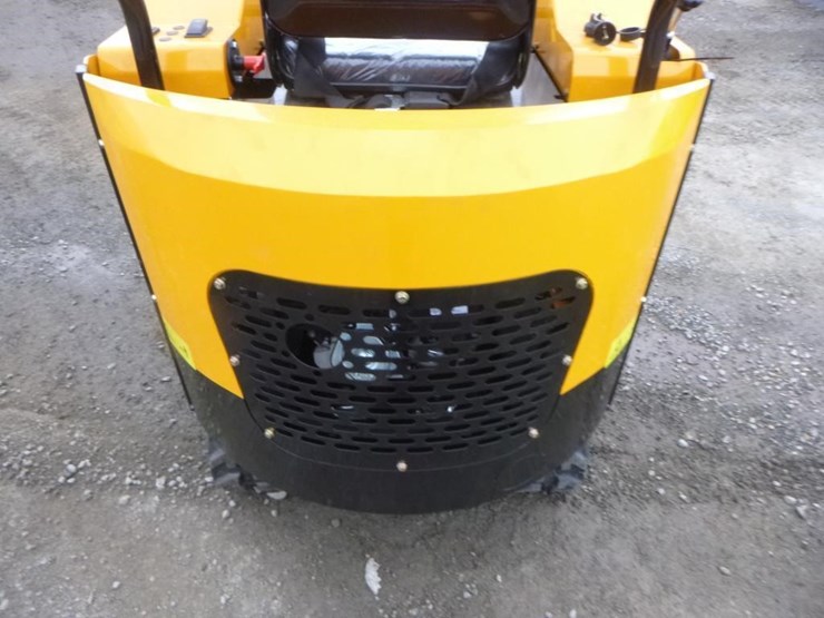 2025-vicsec-vc15-hydraulic-excavator-image-17