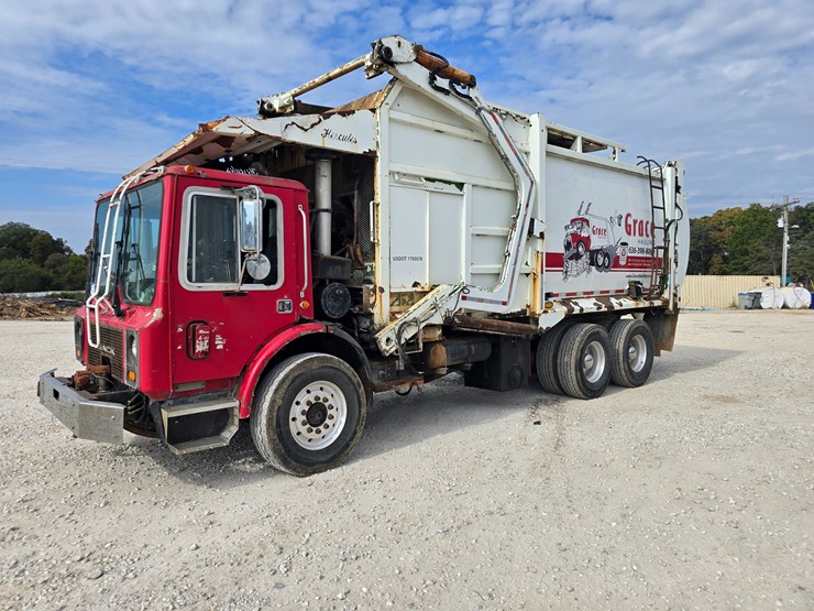 1996-mack-mr688s-image-5