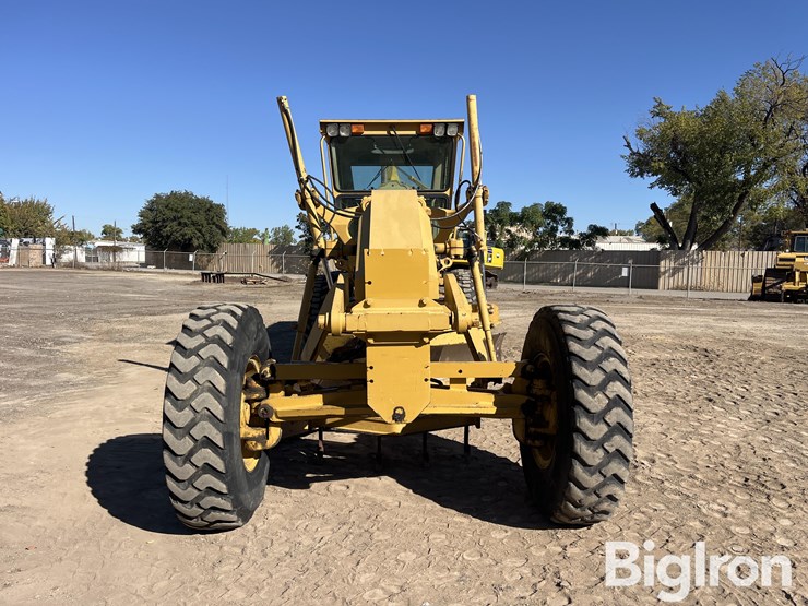 1995-caterpillar-12h-image-2