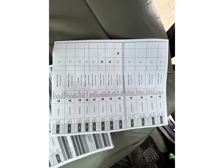 2011-international-prostar-image-21