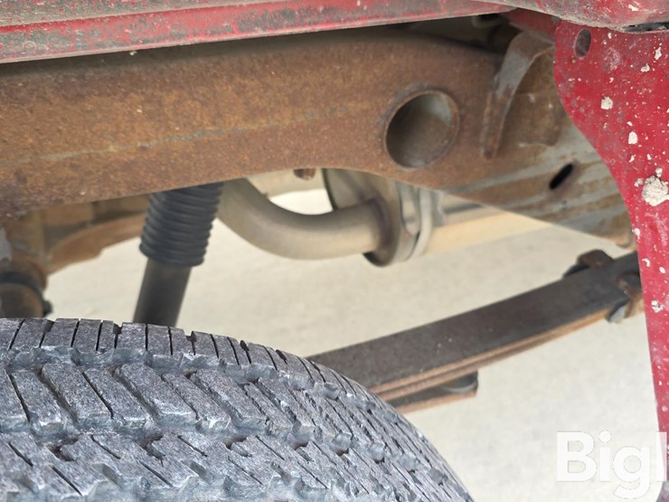 chevrolet-silverado-1500-image-16