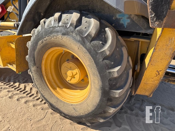 2016-deere-310sl-image-9