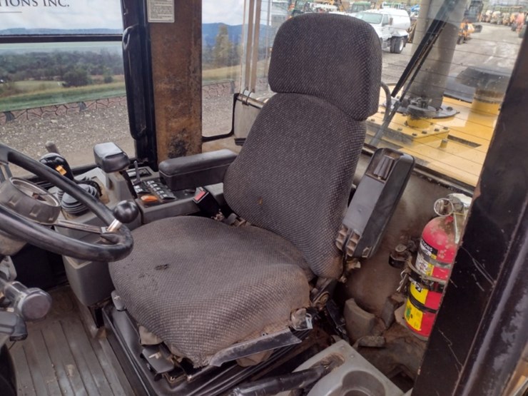 caterpillar-it28g-image-12