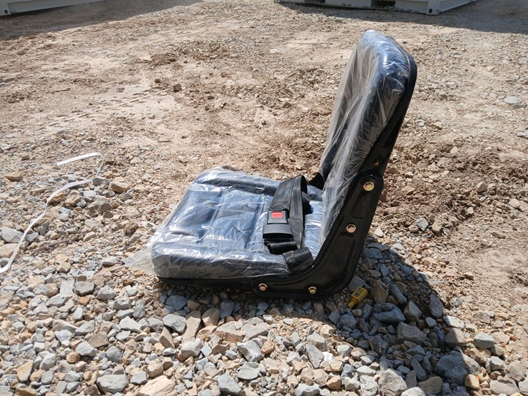 #20592-•-seat-image-2