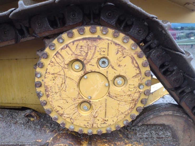 caterpillar-d6t-xl-image-22