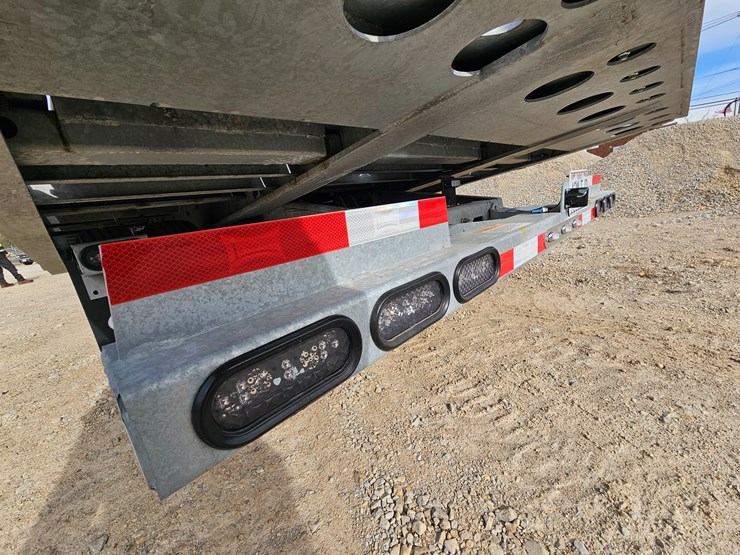 2025-landoll-440-image-42