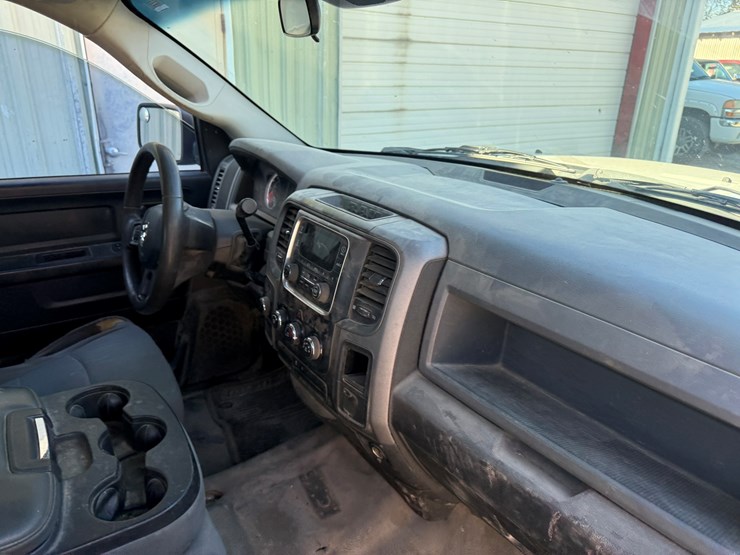 dodge-ram-1500-image-36