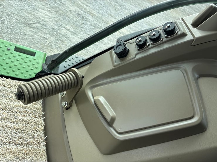 john-deere-8rx-370-image-101