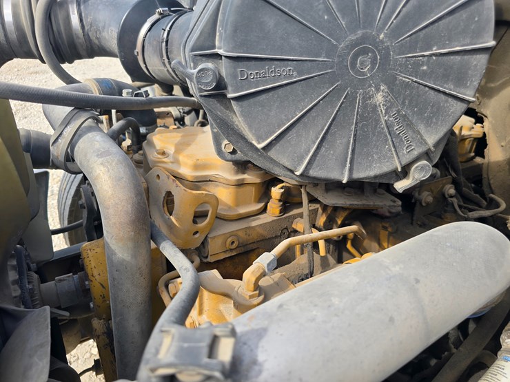 2004-ford-f650-image-47