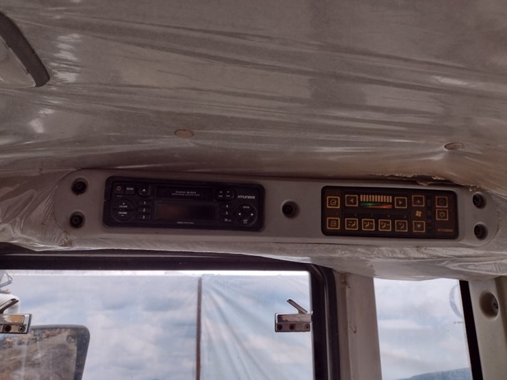 hyundai-hl730-image-11