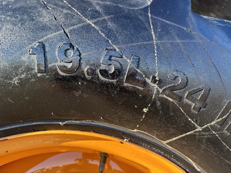 2017-case-586h-image-16