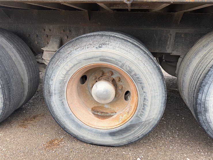 kenworth-t800-image-24