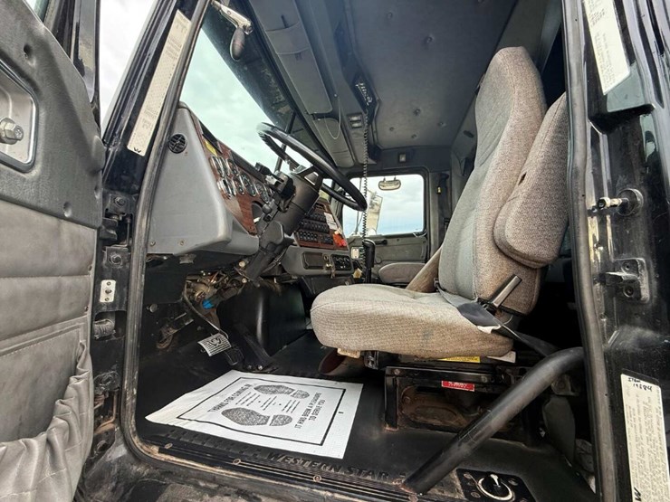 2012-western-star-4900-image-15