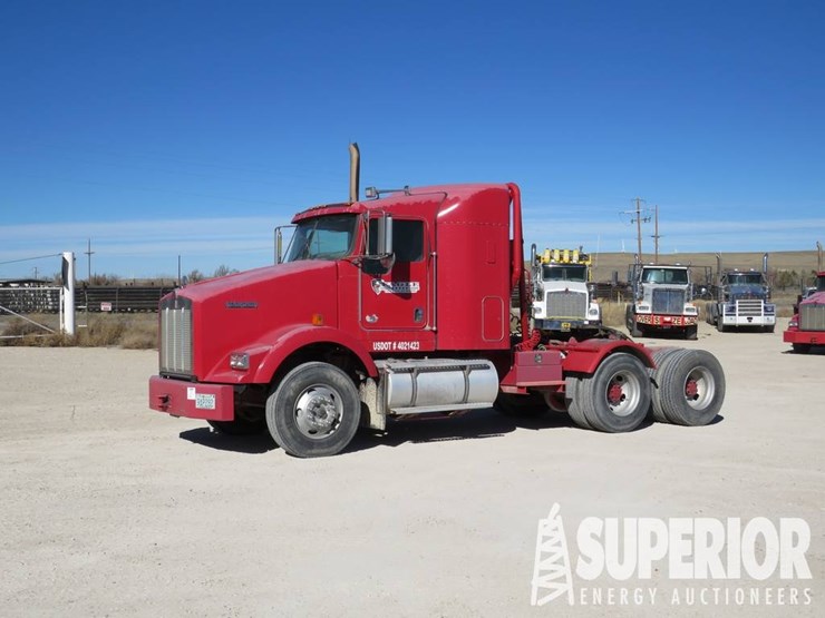 kenworth-t800-image-1