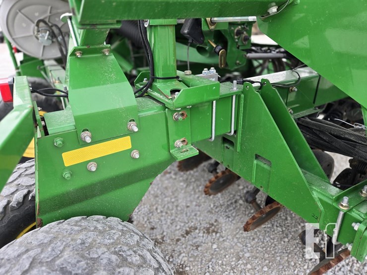 john-deere-1990ccs-image-22