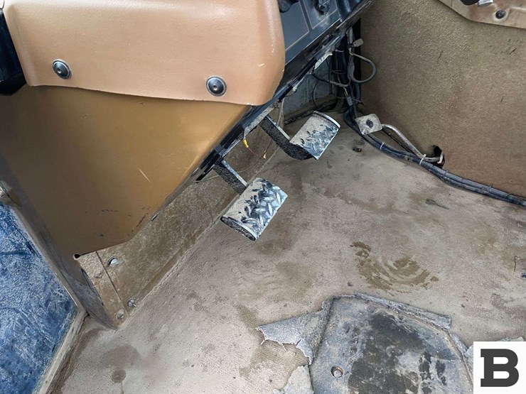 1994-challenger-75c-image-64