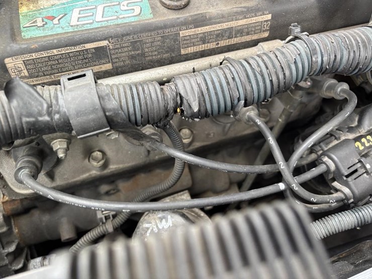 2007-toyota-8fgcu20-image-37