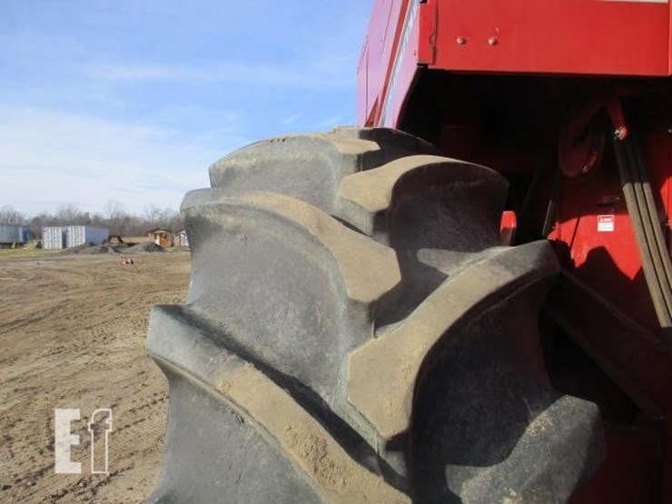 case-ih-1688-image-5