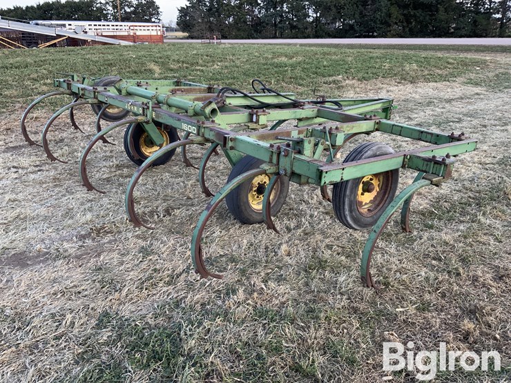 john-deere-1600-image-5