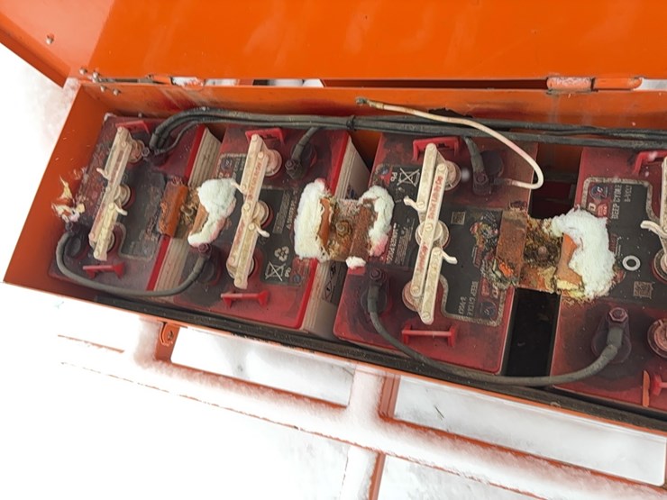 north-america-traffic-rcf2.4-remote-controlled-flagman-portable-traffic-signal-sn:rcf3.442-image-7