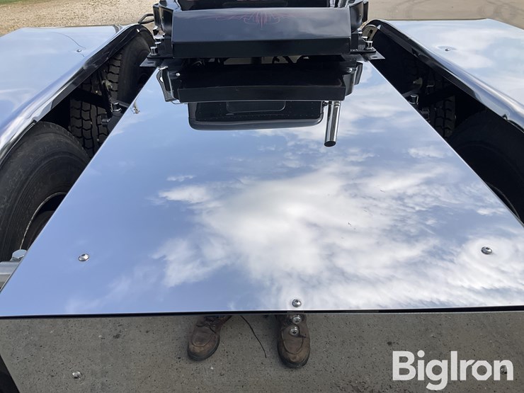 kenworth-w925-image-17