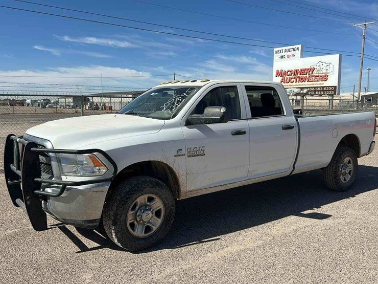 dodge-ram-2500-image-1