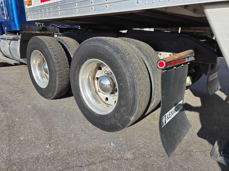 kenworth-t800-image-21