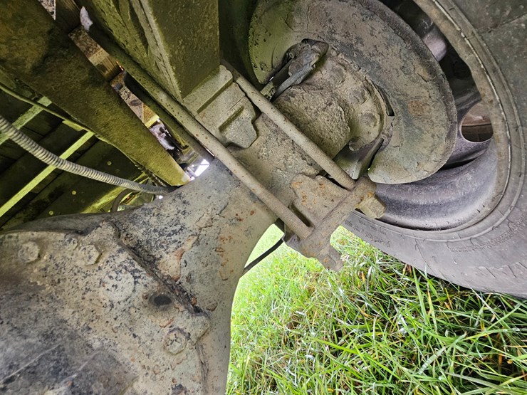 freightliner-fl60-image-62