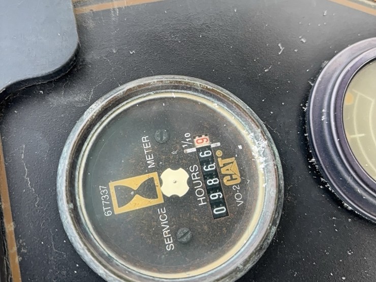 caterpillar-cs-563c-image-16