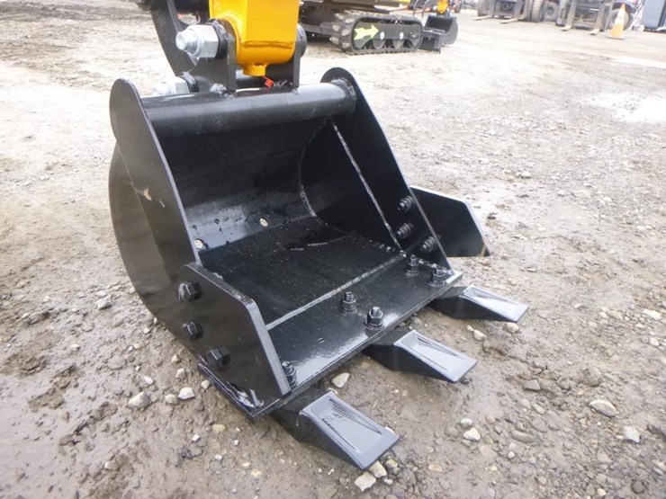 2025-vicsec-vc15-hydraulic-excavator-image-9