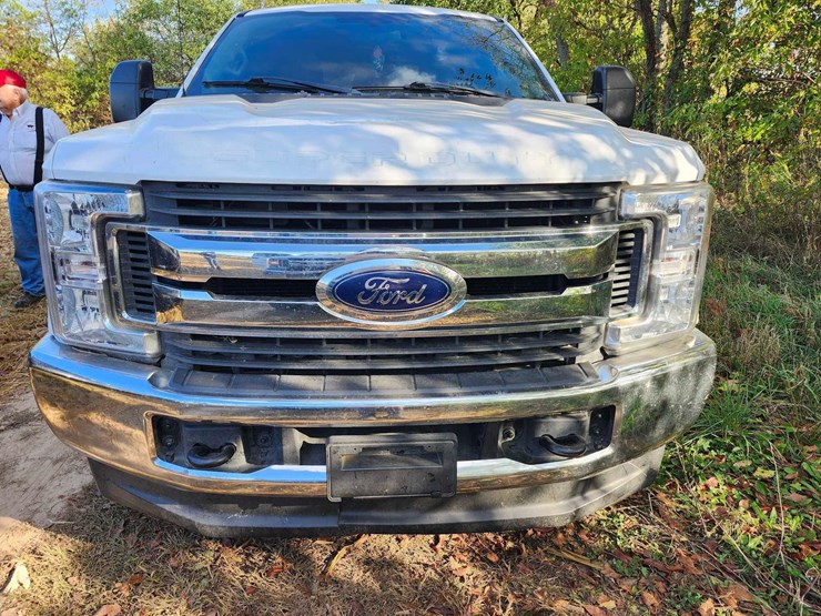 2019-ford-f250-image-2