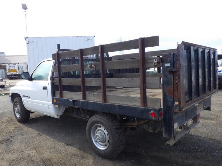 2002-dodge-ram-2500-image-4