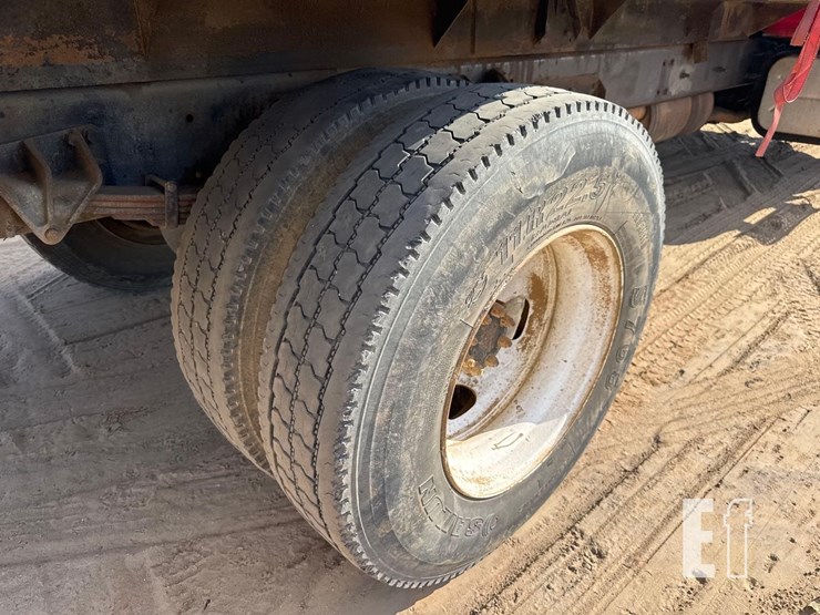 international-durastar-4300-image-12